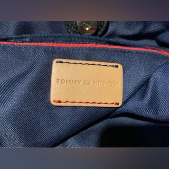 Tommy Hilfiger - Picture 4 of 8